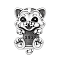 Lucky Kitty 1
